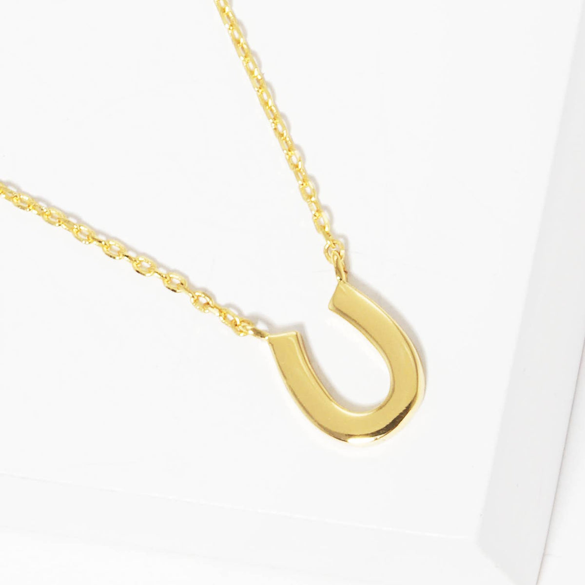 Minimalist Horseshoe Pendant Necklace