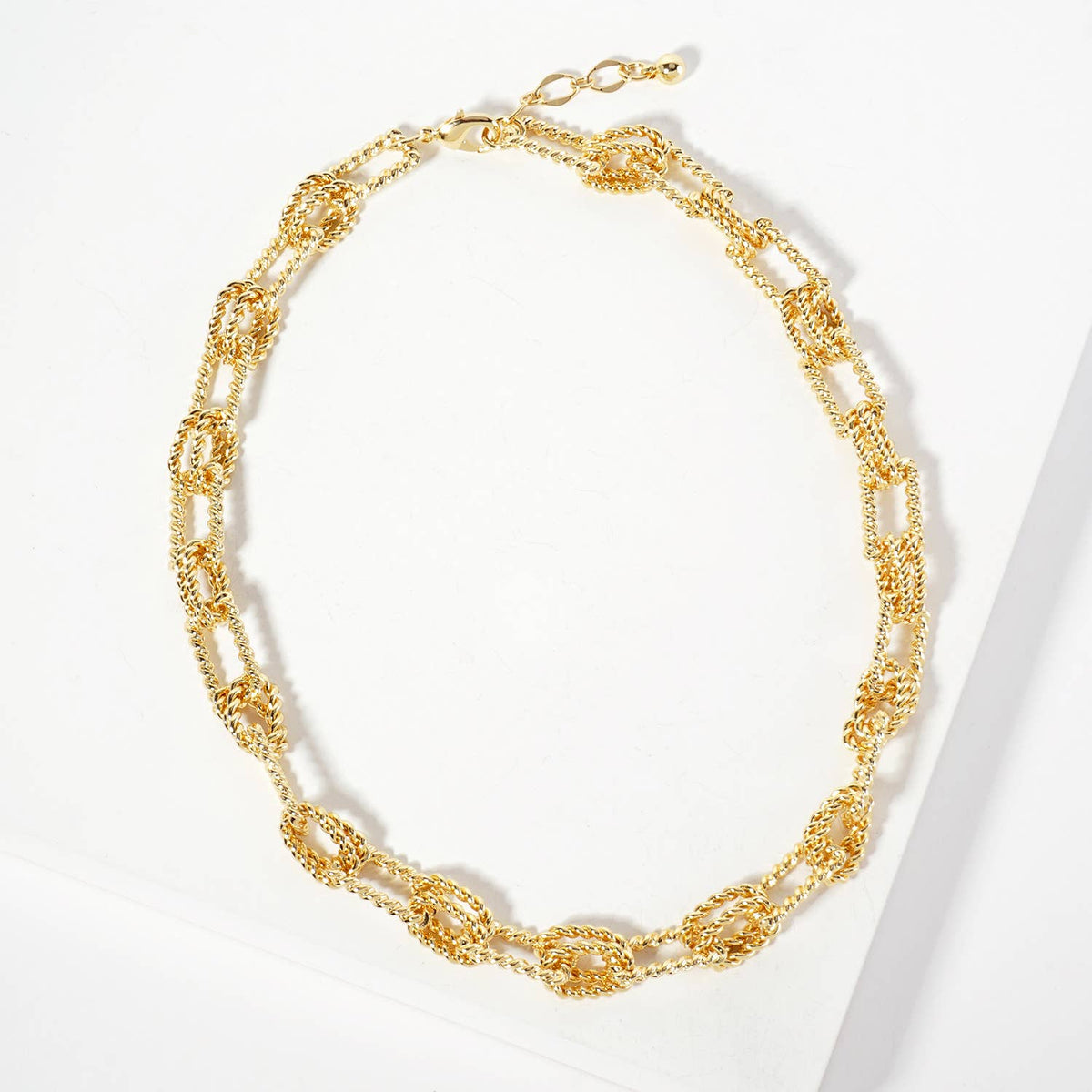 19-15mm Rectangle-Shaped Rope-Texture Chain Necklace