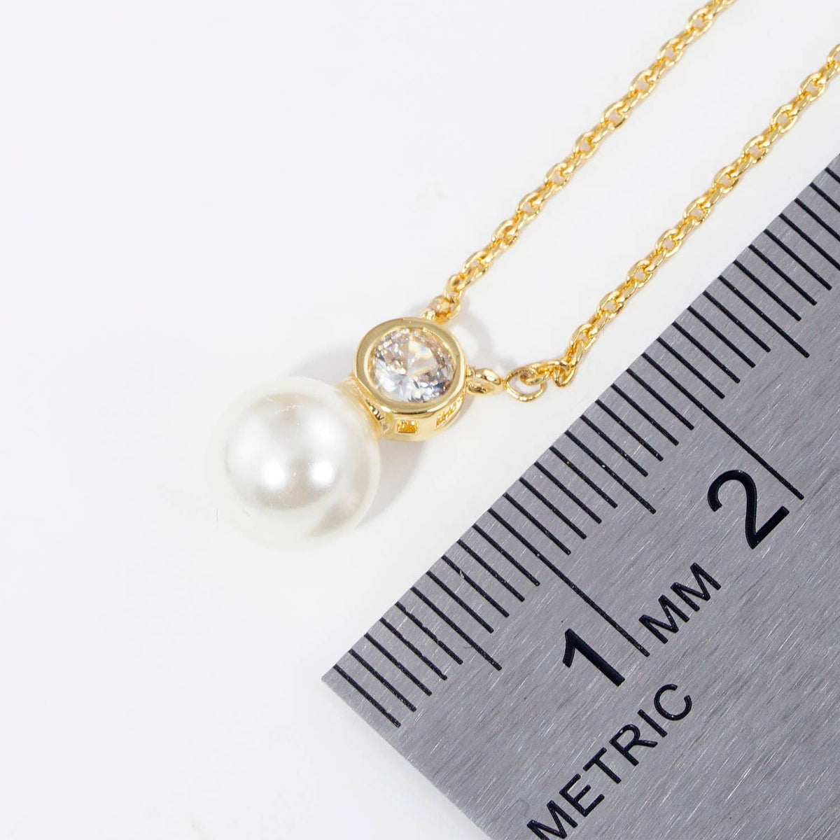 Bridesmaid Pearl & Crystal Solitaire Pendant Necklace
