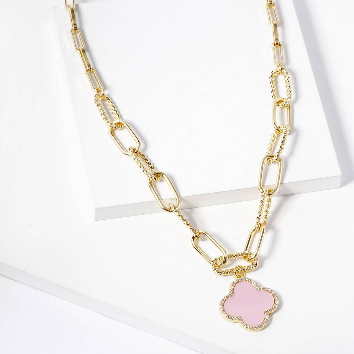 Chunky Paperclip Chain Clover Pendant Necklace