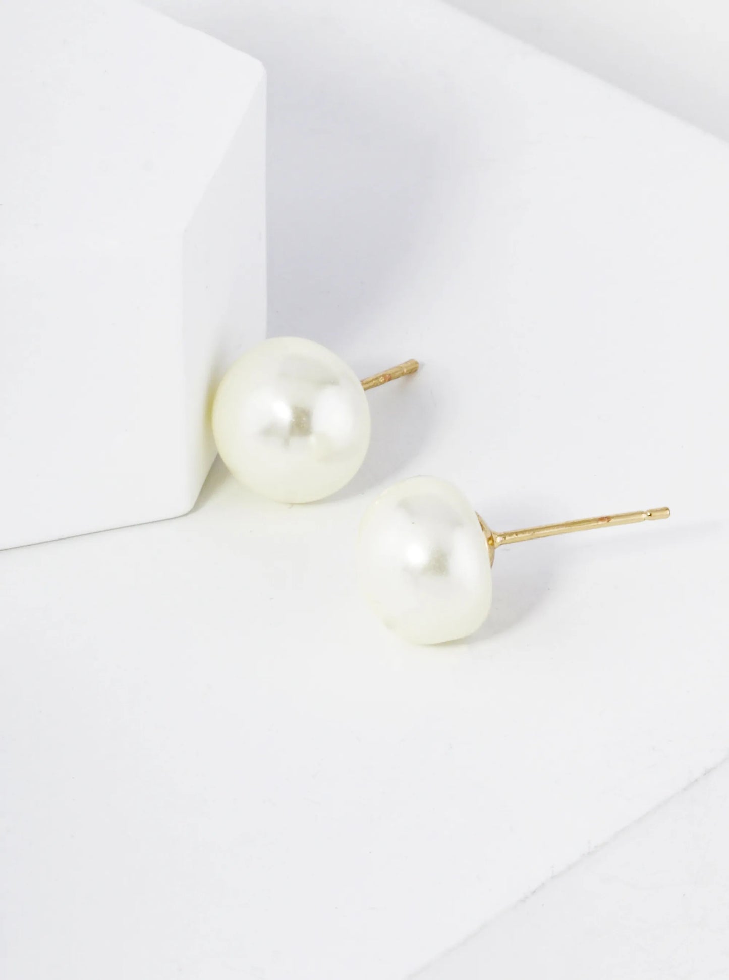 18K Gold Dipped 10mm Pearl Button Stud Earrings