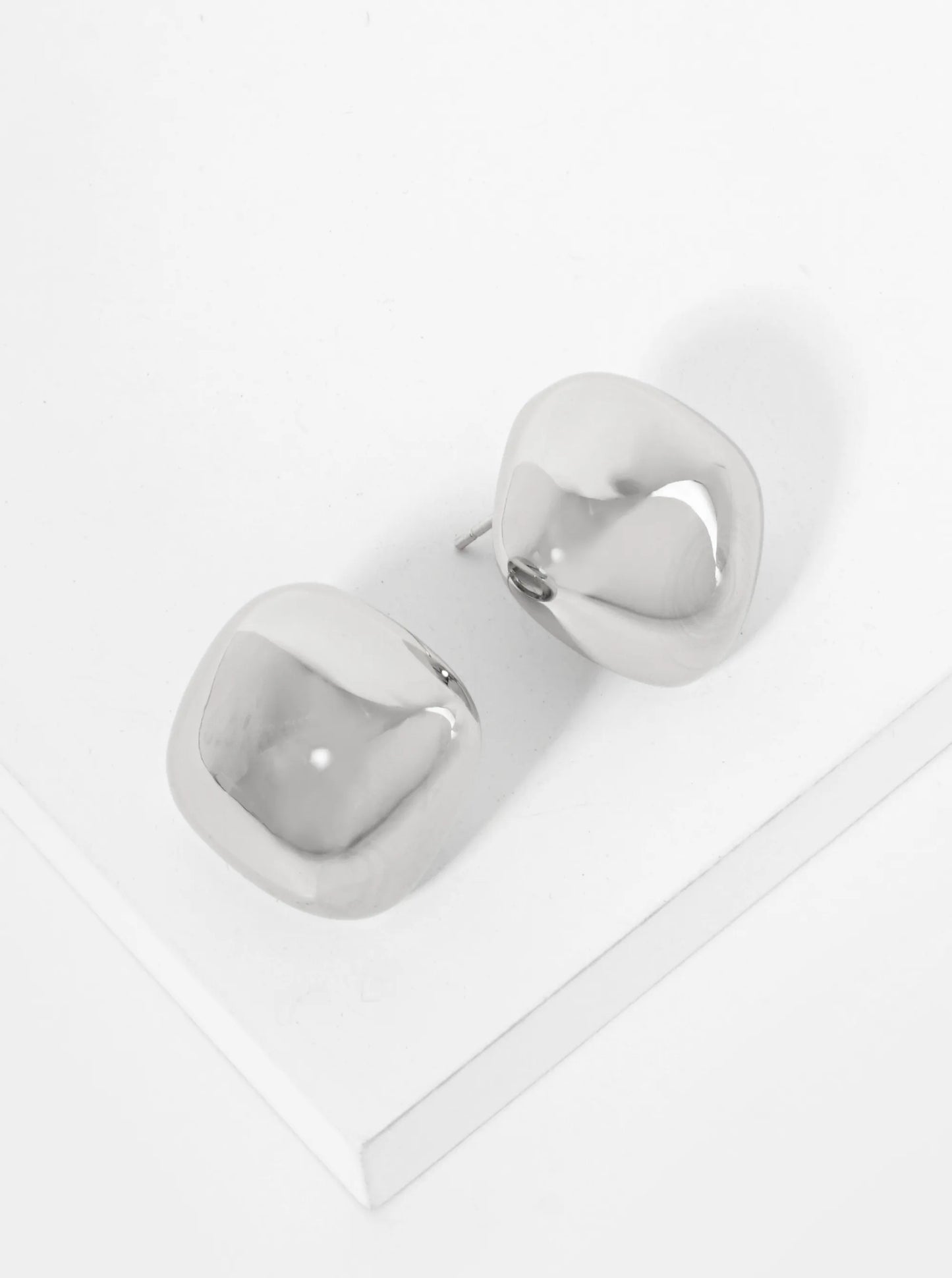 18K Gold Dipped 20mm Diamond Shape Button Stud Earrings