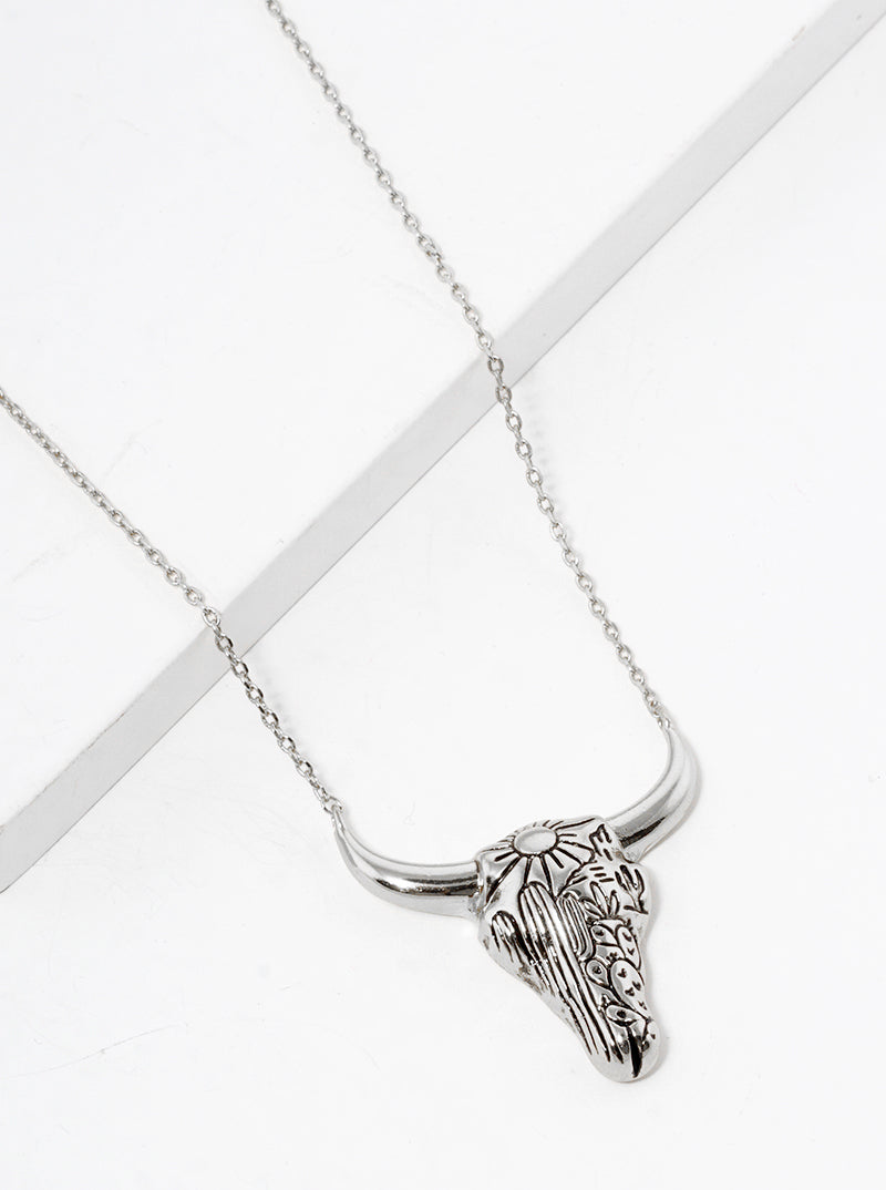 18K Gold Dipped Pattern Engraved Bull Head Pendant Necklace