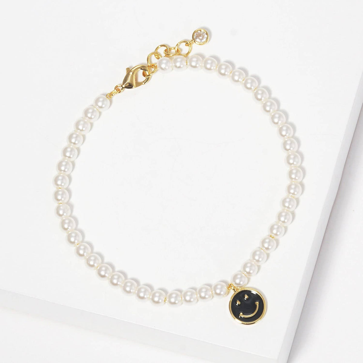 Gold Plated Freshwater Smiley Face Bracelet