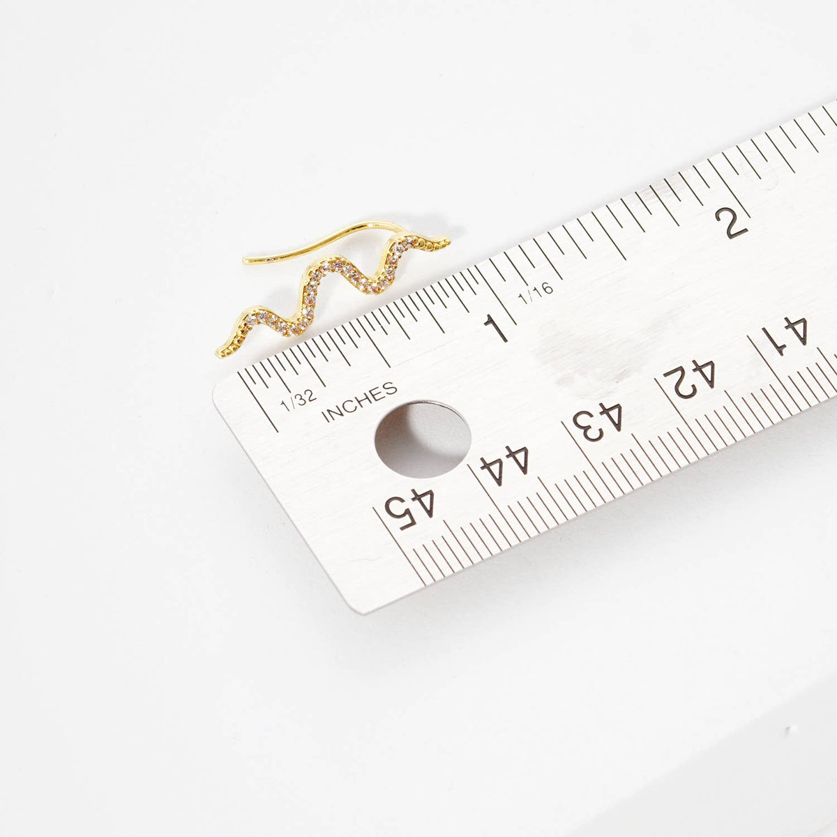 Wavy Cubic Zirconia Ear Crawlers