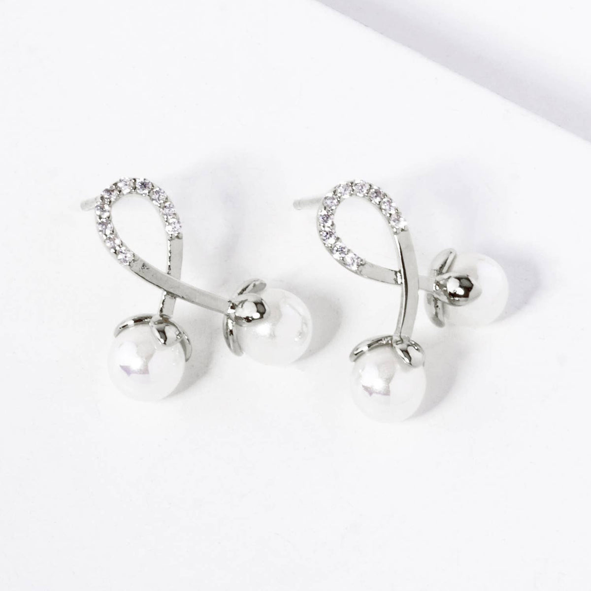 Dainty Spiral Grid Pearl & Cubic Zirconia Stud Earrings
