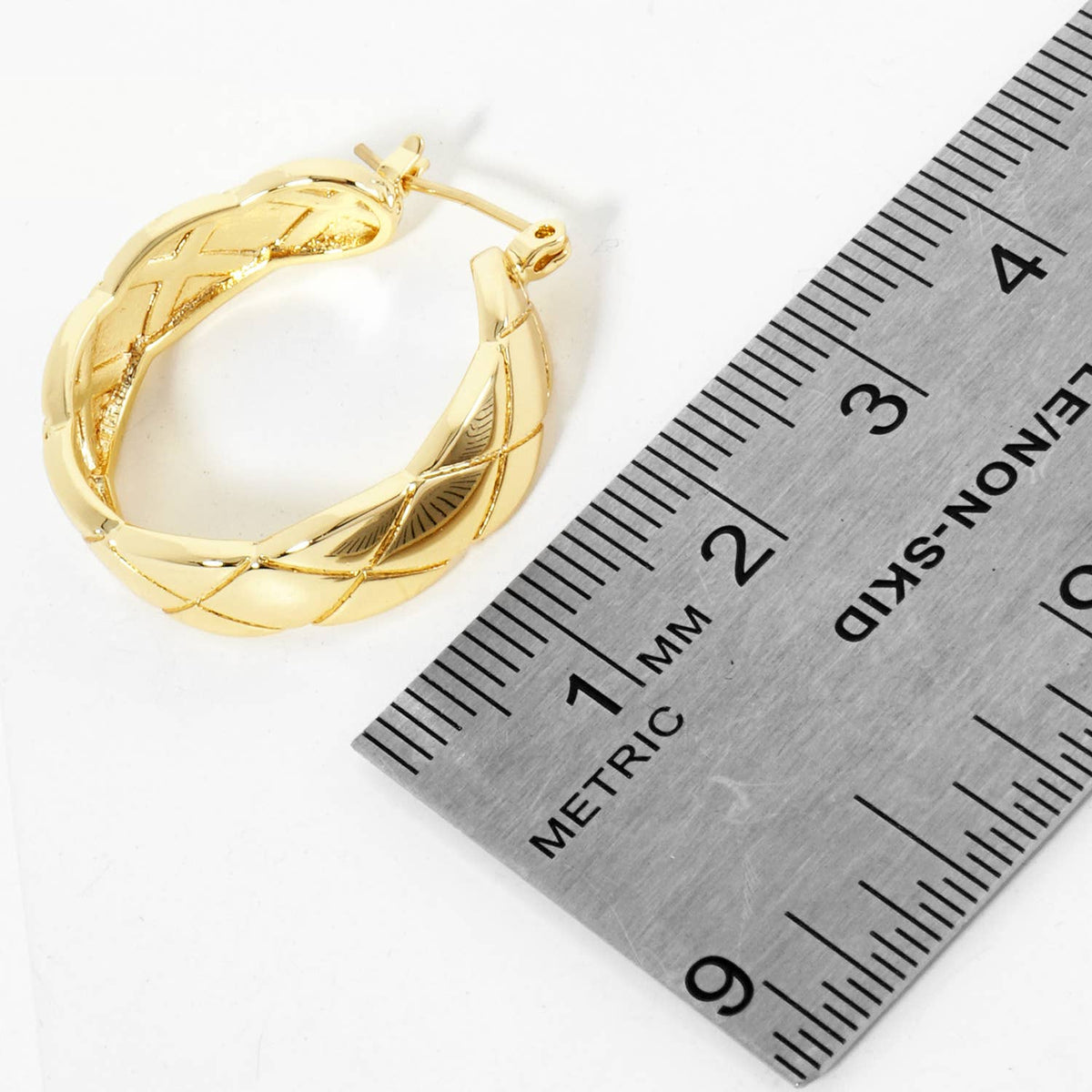 18K Gold Dipped Textured 25mm Latchback Hoop Earrings