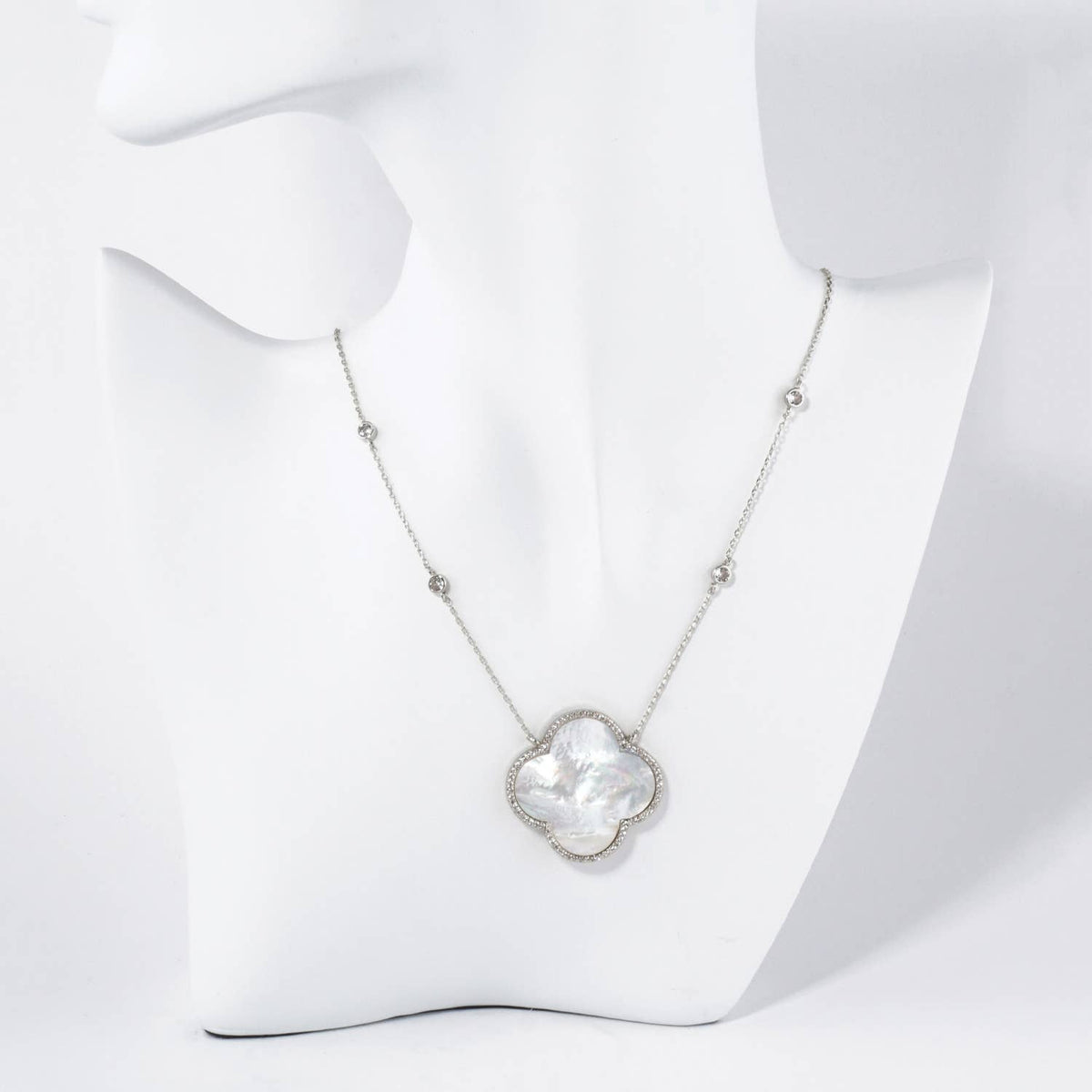 Quatrefoil Pendant Necklace / 18K Gold Dipped Micro Pave