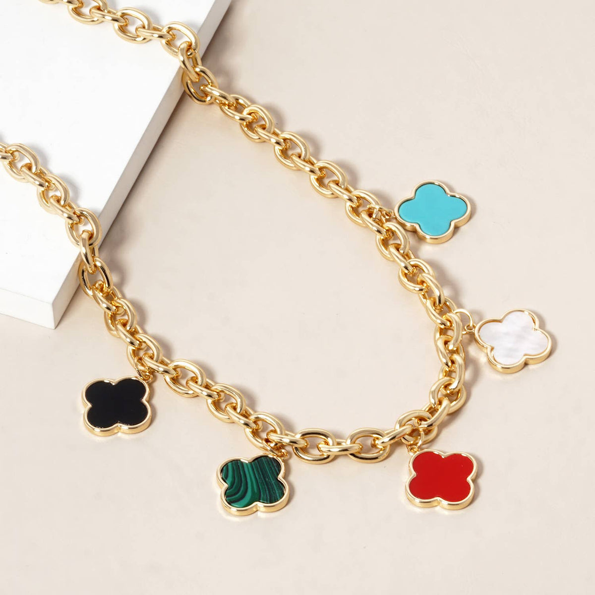 Minimalist Clover Charm Link Necklace