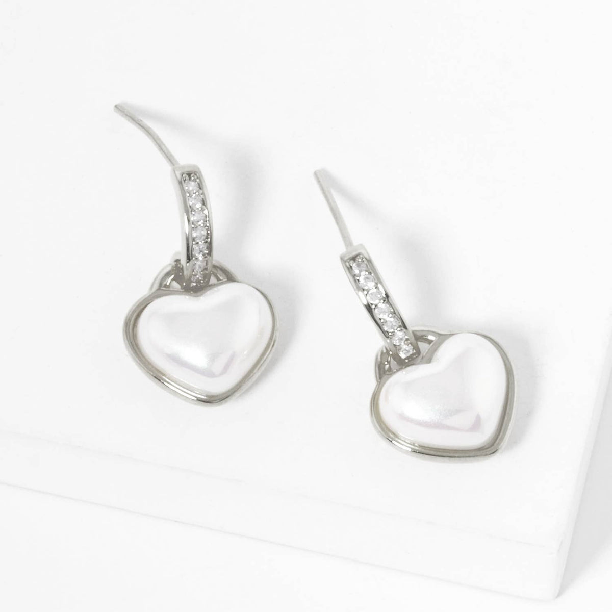 Dainty Pave Cubic Zirconia Heart Pearl Charm Huggie Hoop
