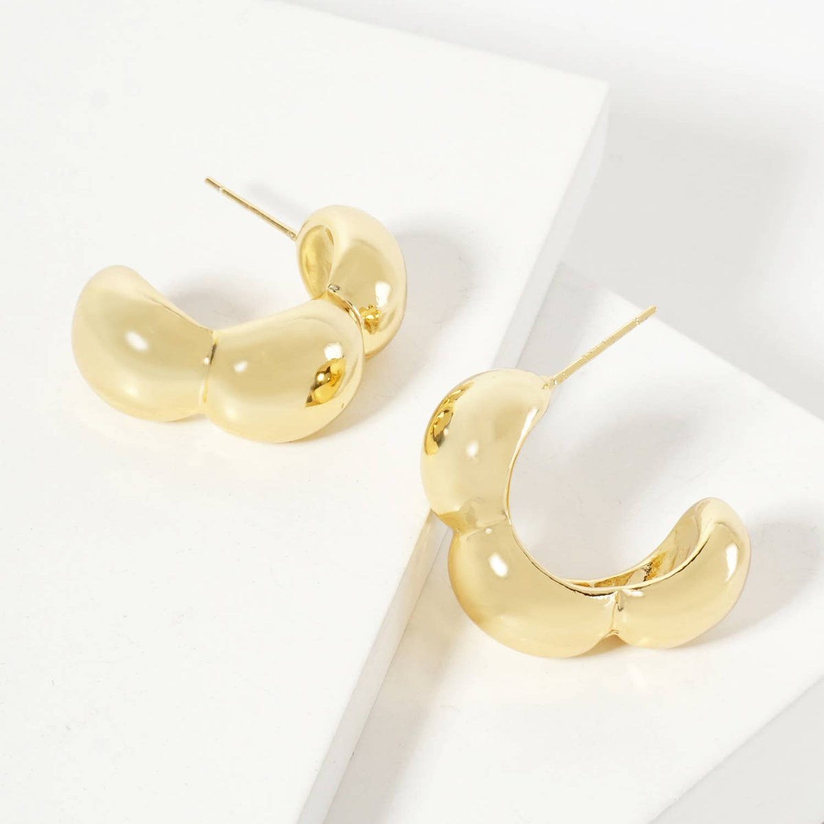 Botanical-Theme Polished Brass Flower Inspired Hoop Earrings