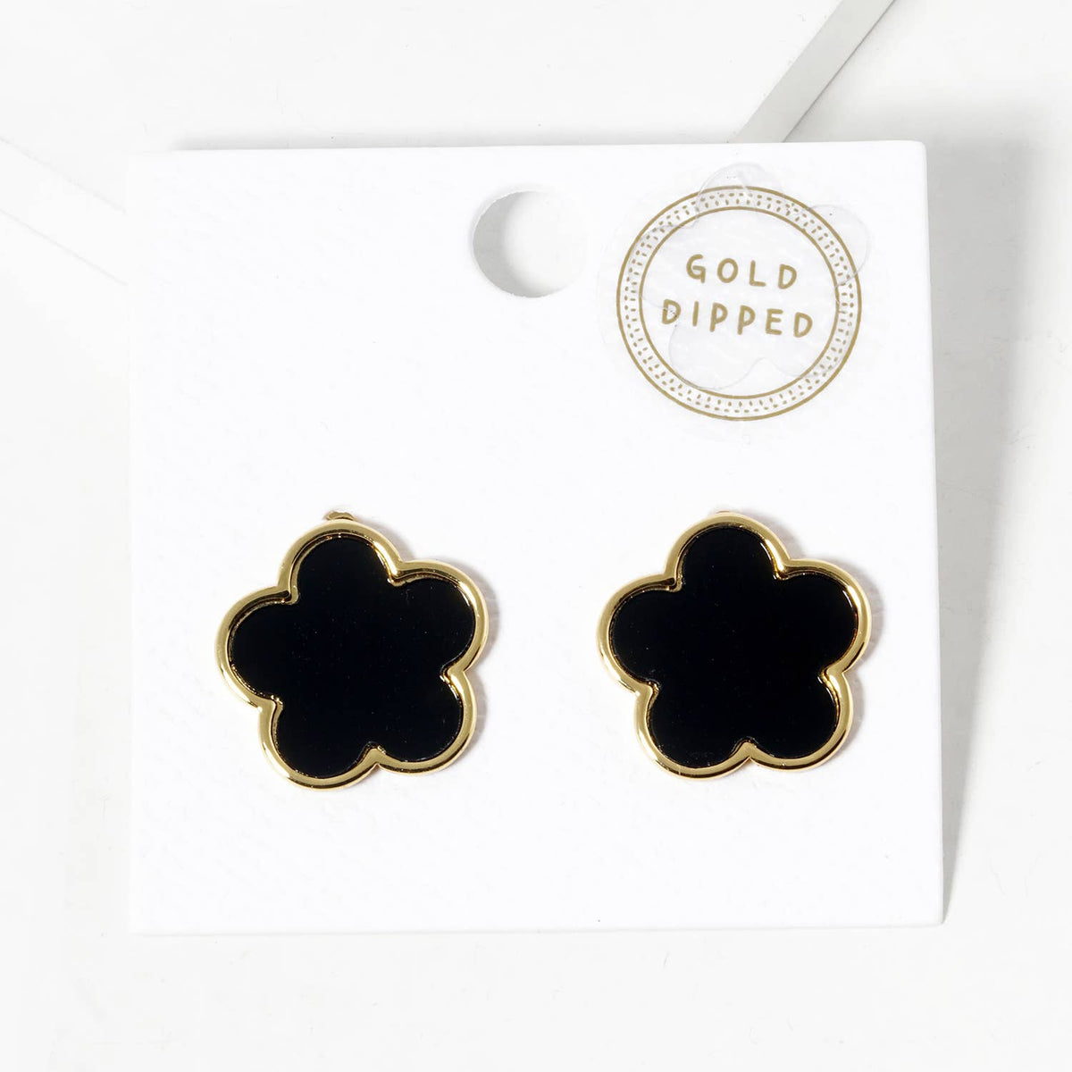 Scalloped Flower Stud Earrings