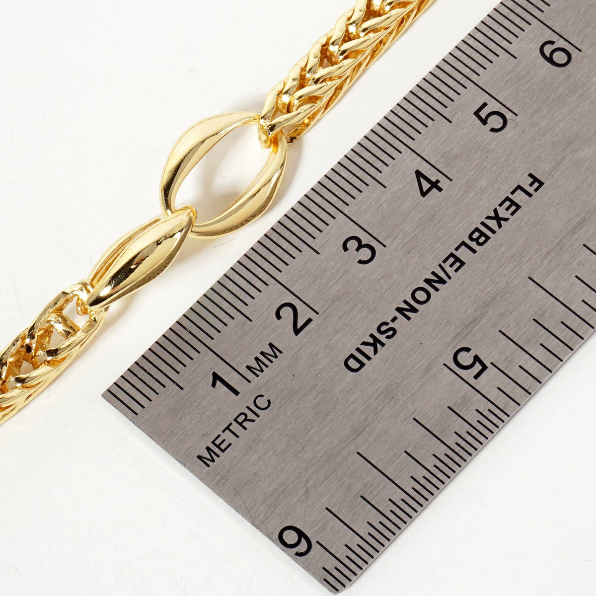Interlocking Oval-Chain Accents Wheat-Chain Necklace