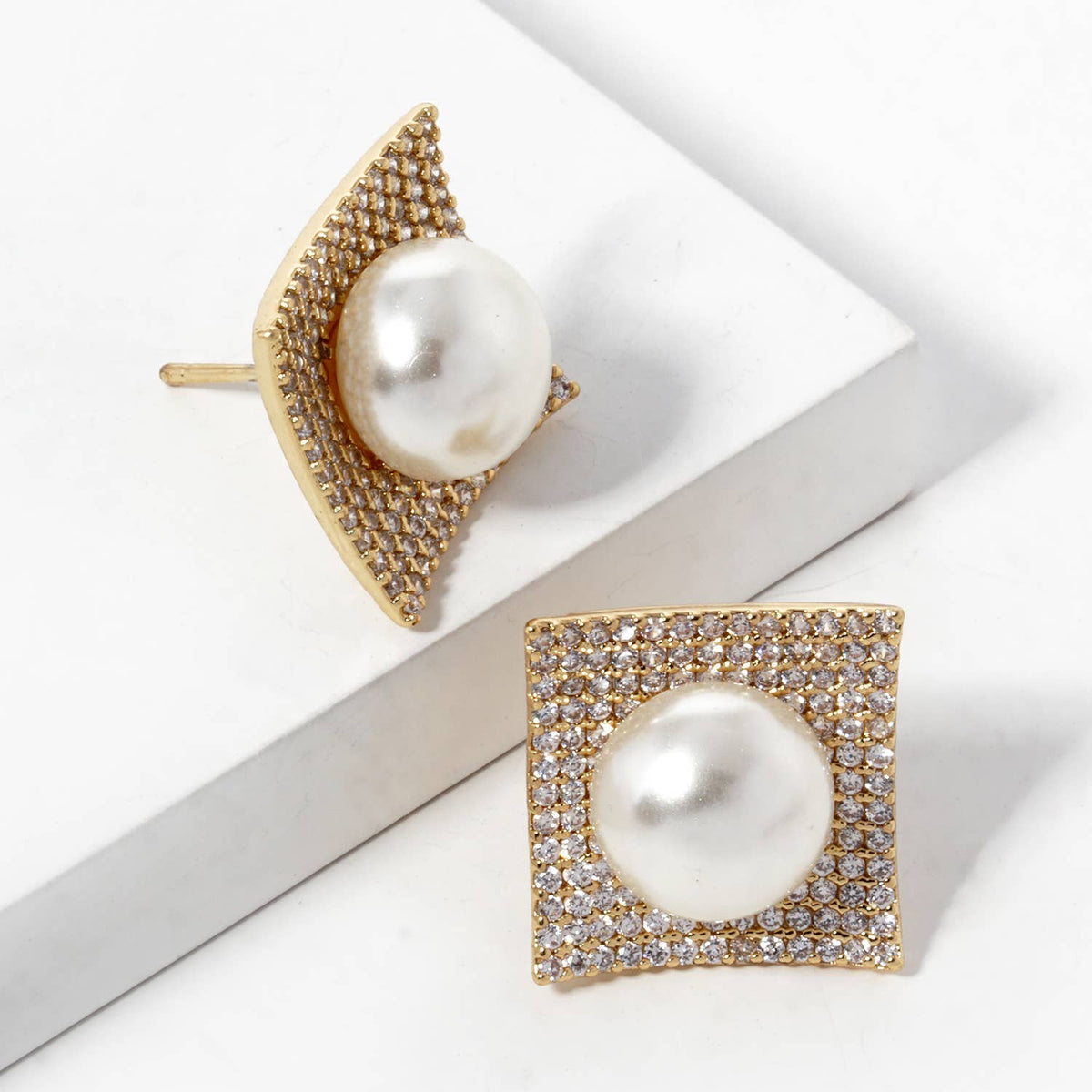 Freshwater Pearl Square Stud Earrings