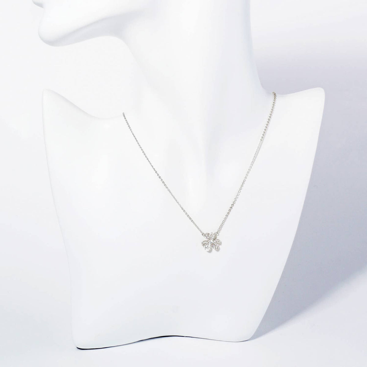 3 Leaf Clover Pendant Necklace