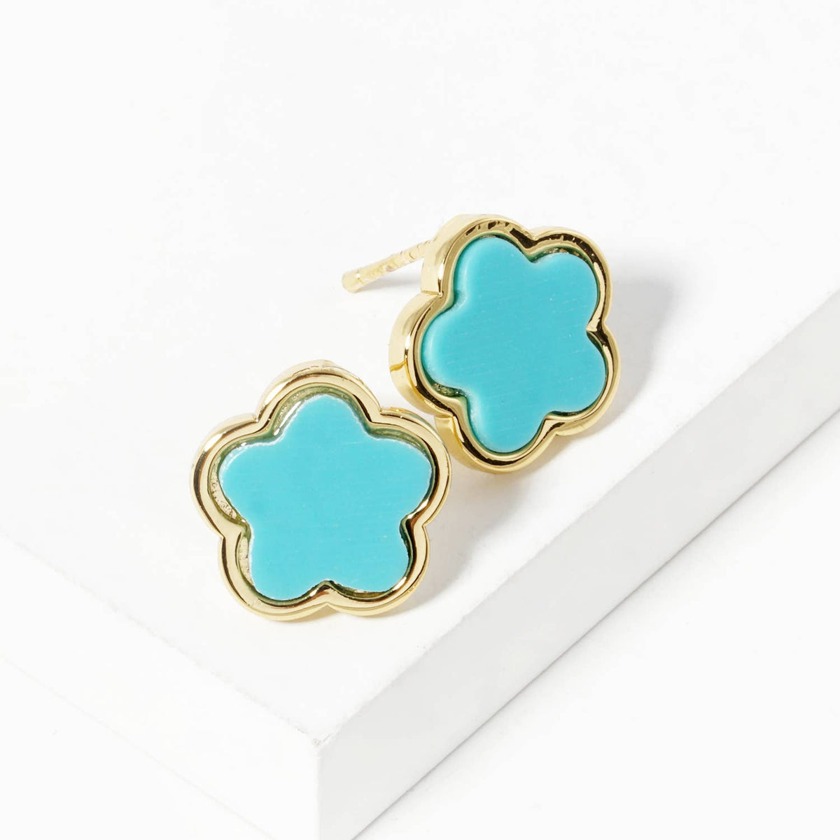 Minimalist Dainty Clover Flower Stud Earrings