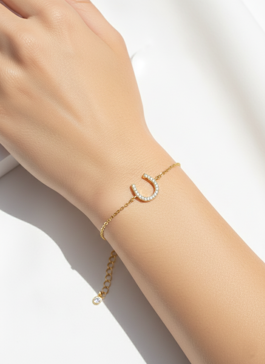 Minimalist Pavé Horseshoe Charm Bracelet