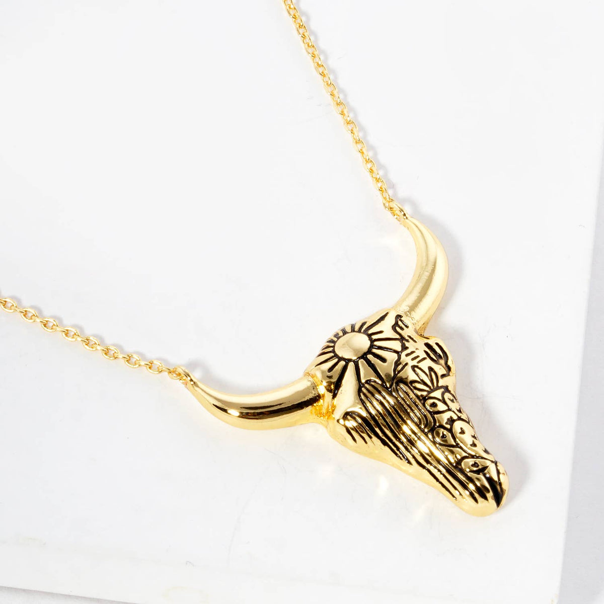 Western Bull Skull Pendant Necklace