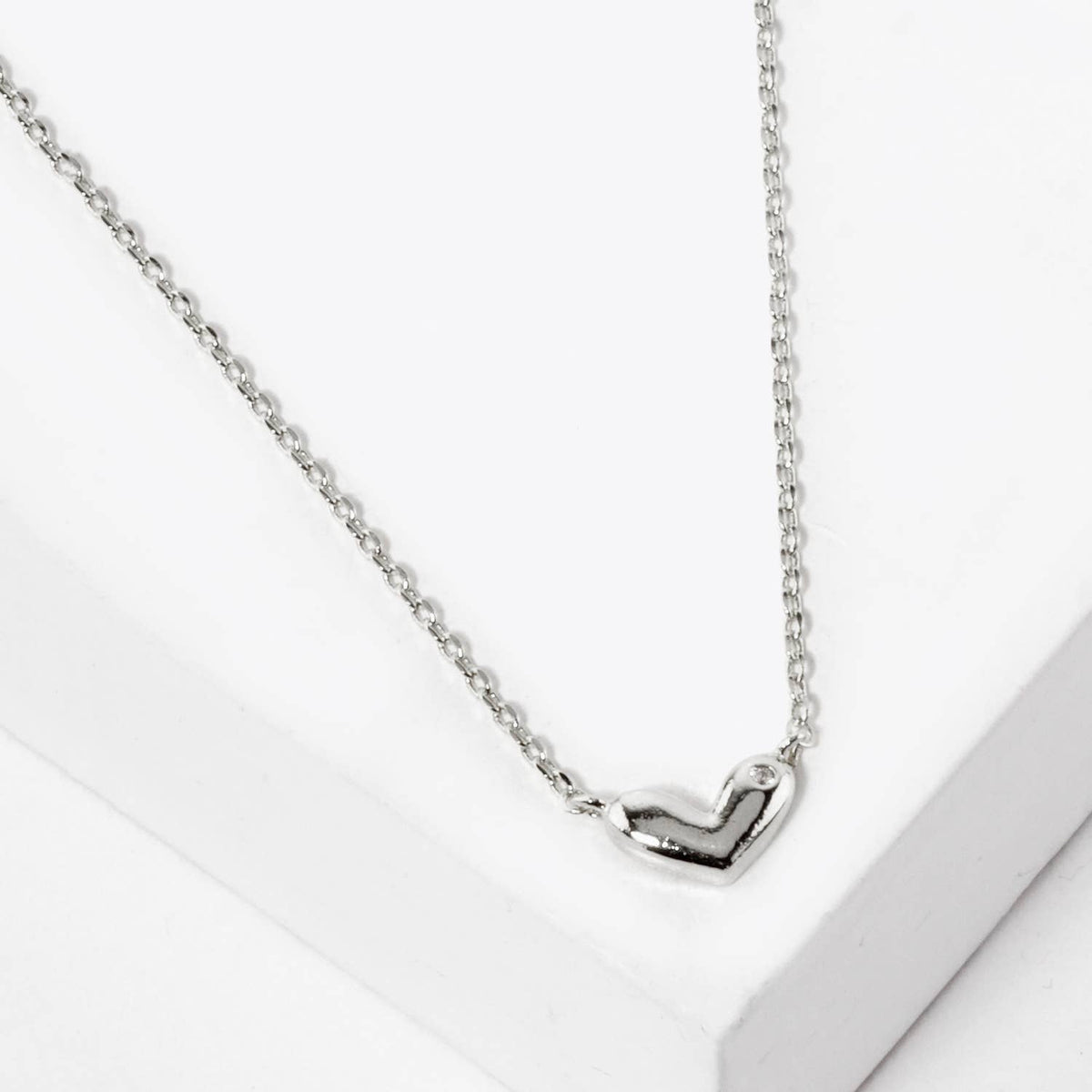 Minimalist Puffed Heart Pendant Necklace