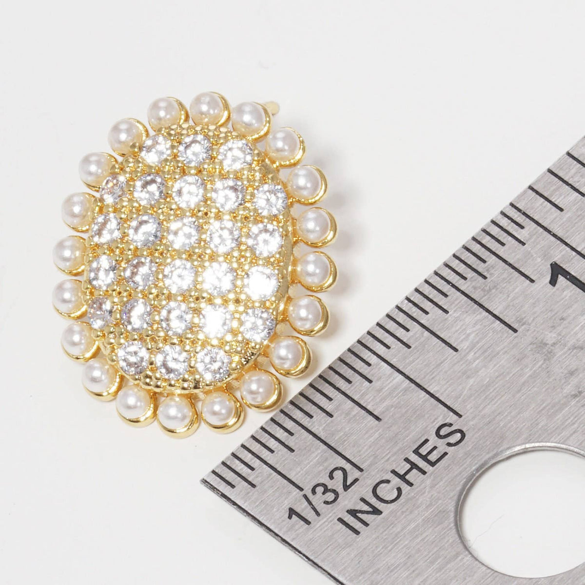 Freshwater Pearl Outline Stud Earrings