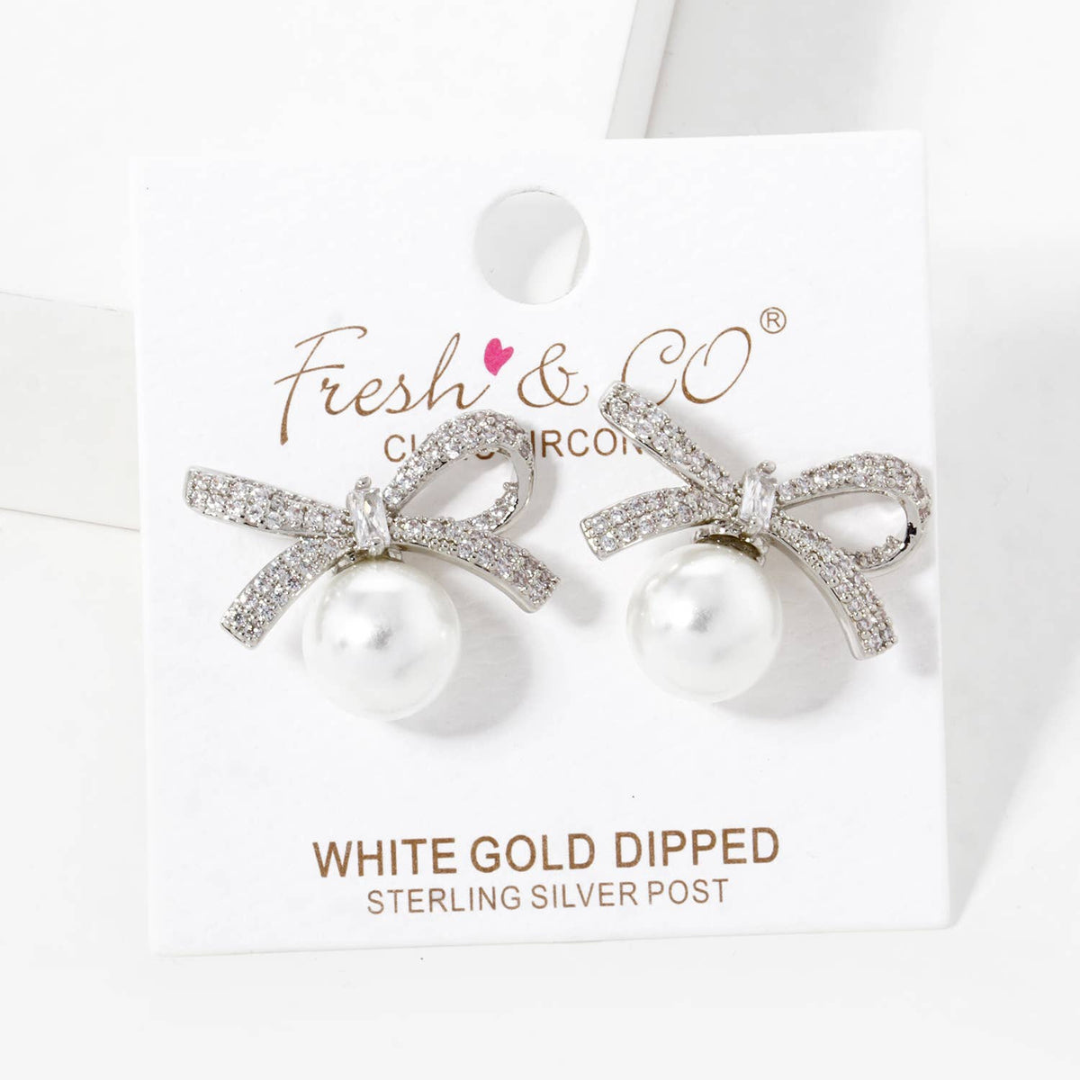 Freshwater Pearl Ribbon Stud Earrings