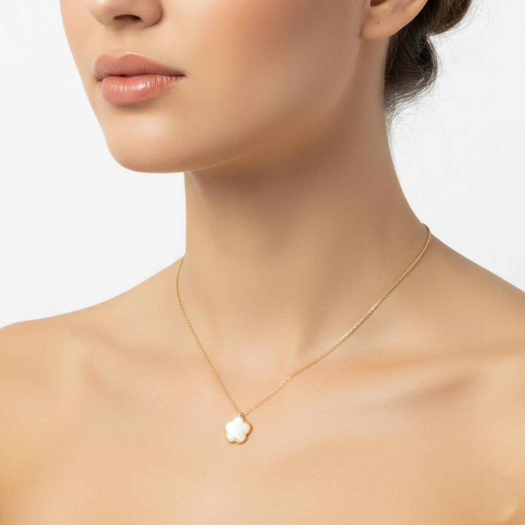 Elegant Clover Blossom Pendant Necklace