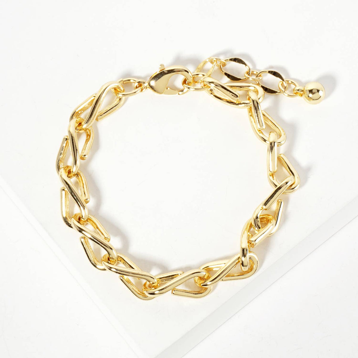 Minimalist Twisted Link Chain Bracelet