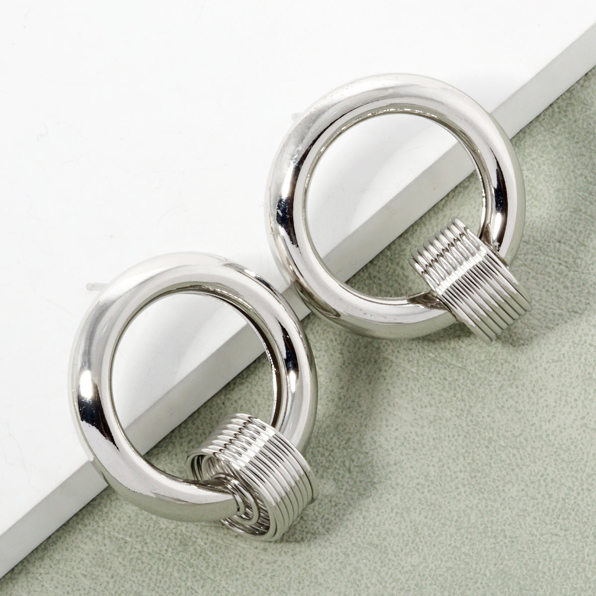 BE347 Coil Accent Circular Stud Earrings - BE347R.JPG