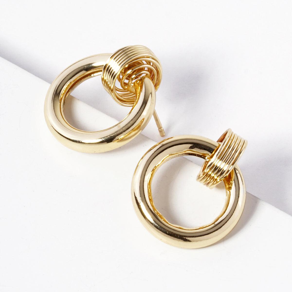 BE363 Coil Accent Ring Drop Earrings BE363G.jpg