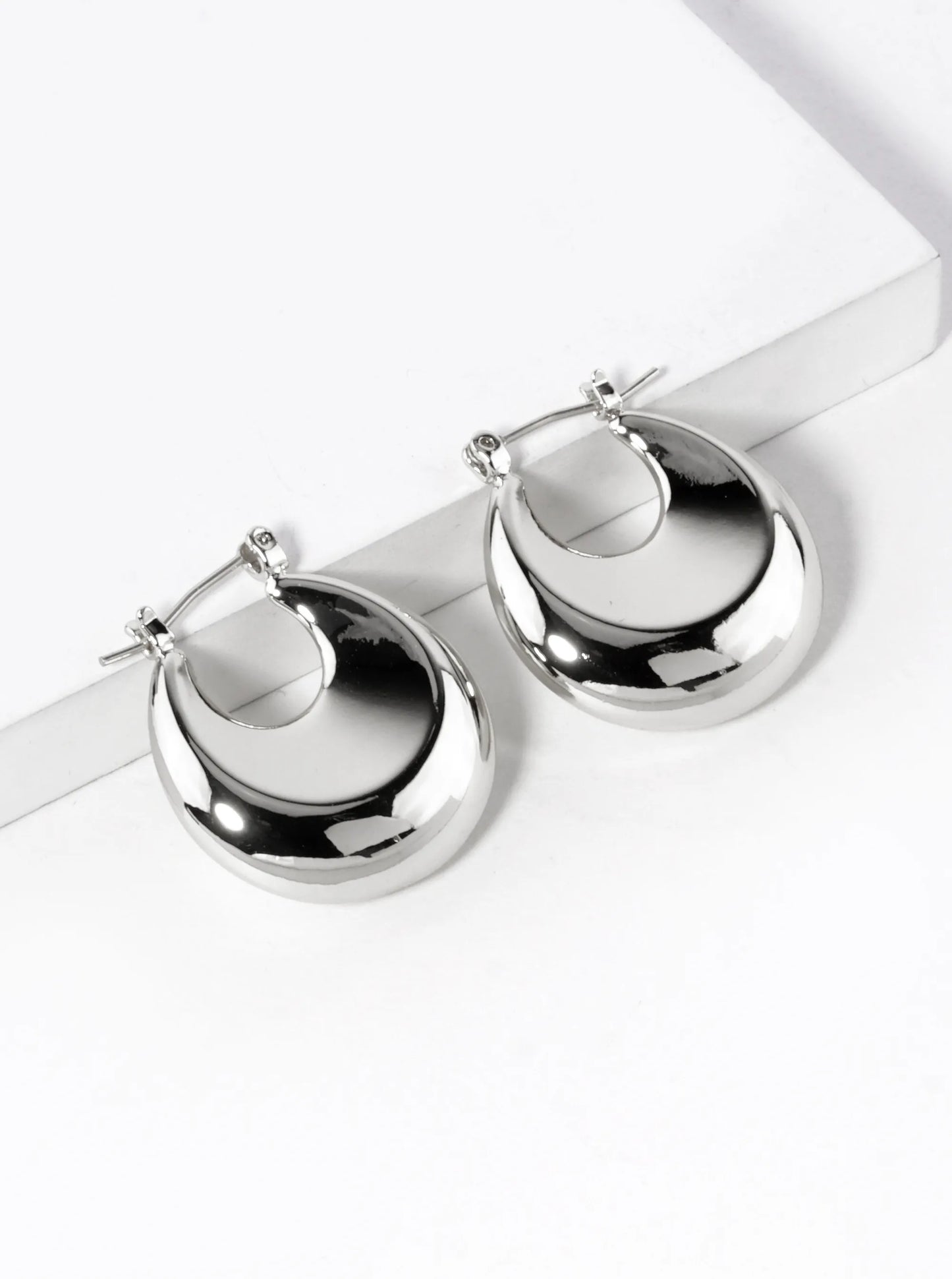 18K Gold Dipped 25mm Hollow Puffy Hoop Earrings