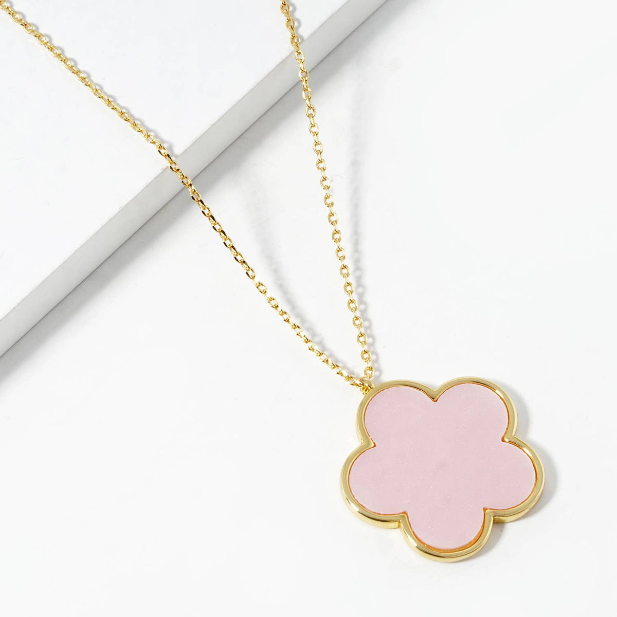 Minimalist Six-Petal Flower Pendant Necklace