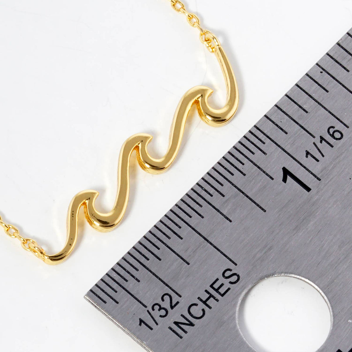 Minimalist Wave Pendant Necklace