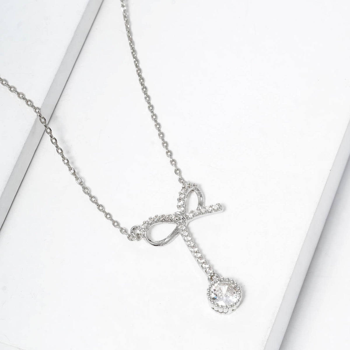 Minimalist Dainty Bow Pendant Necklace