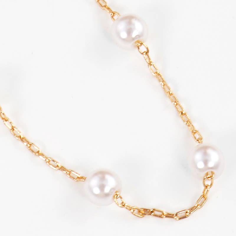 Bridesmaid Pearl Station Necklace