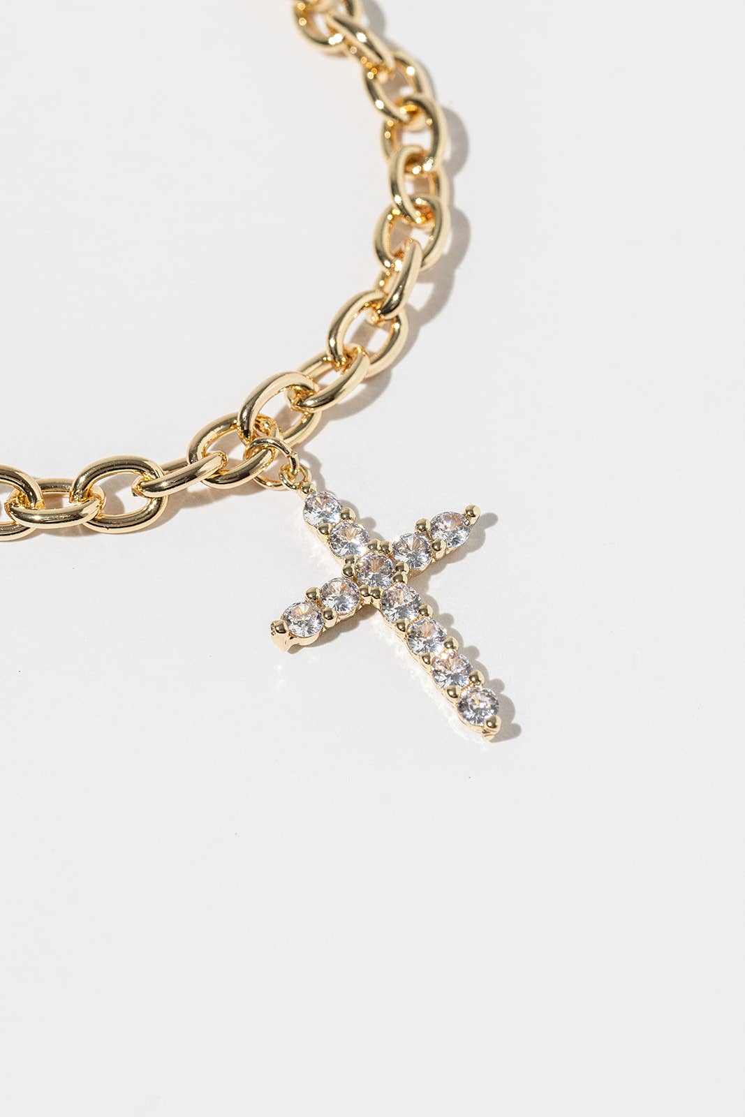 Magnetic Clasp Pavé Cross Charm Chain Bracelet