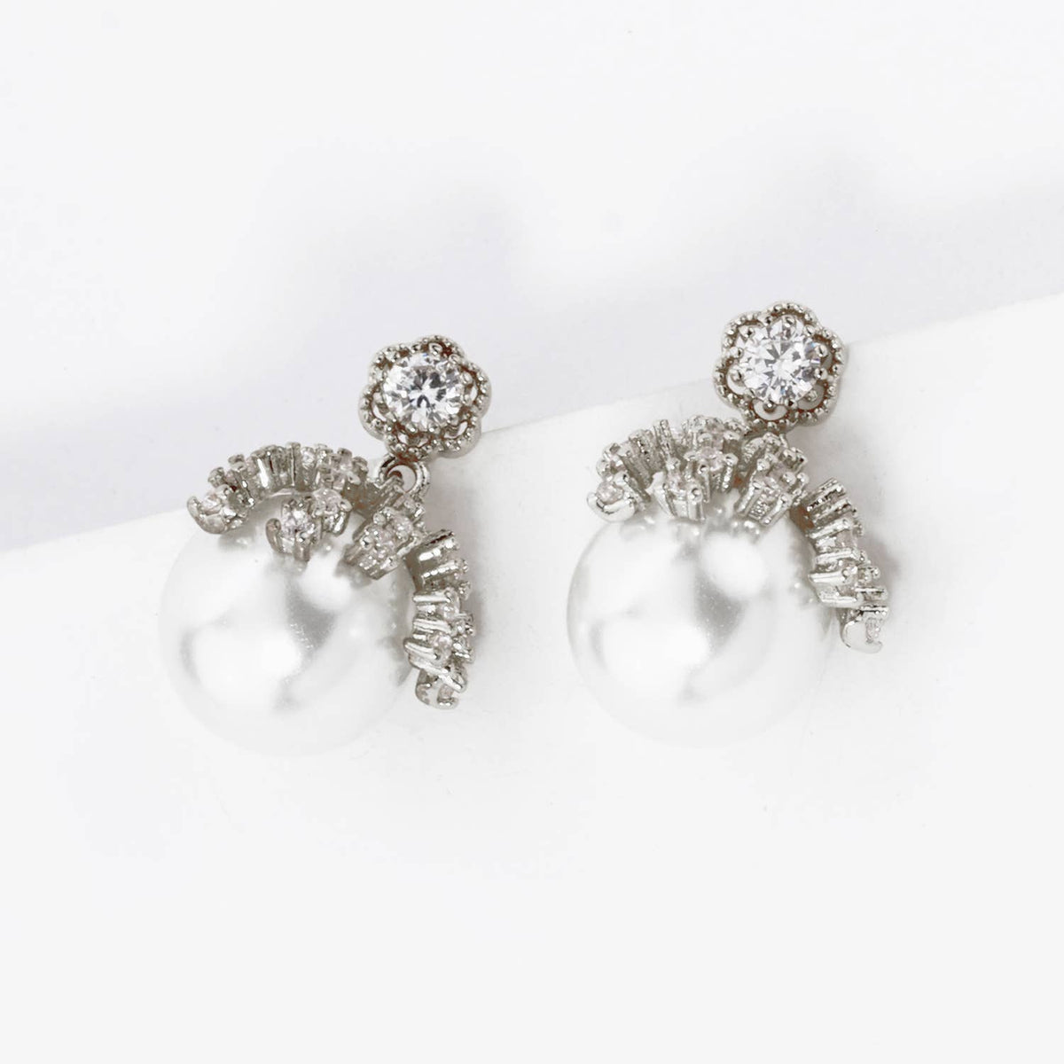 18K Gold Dipped Cubic Zirconia 10mm Pearl Dangle Post.