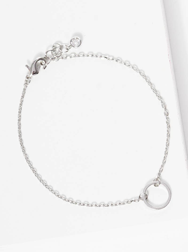 Minimalist Circle Charm Bracelet