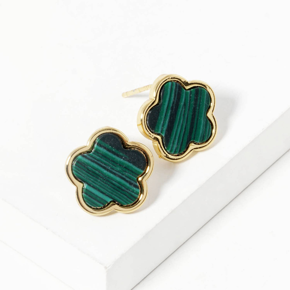 Minimalist Dainty Clover Flower Stud Earrings