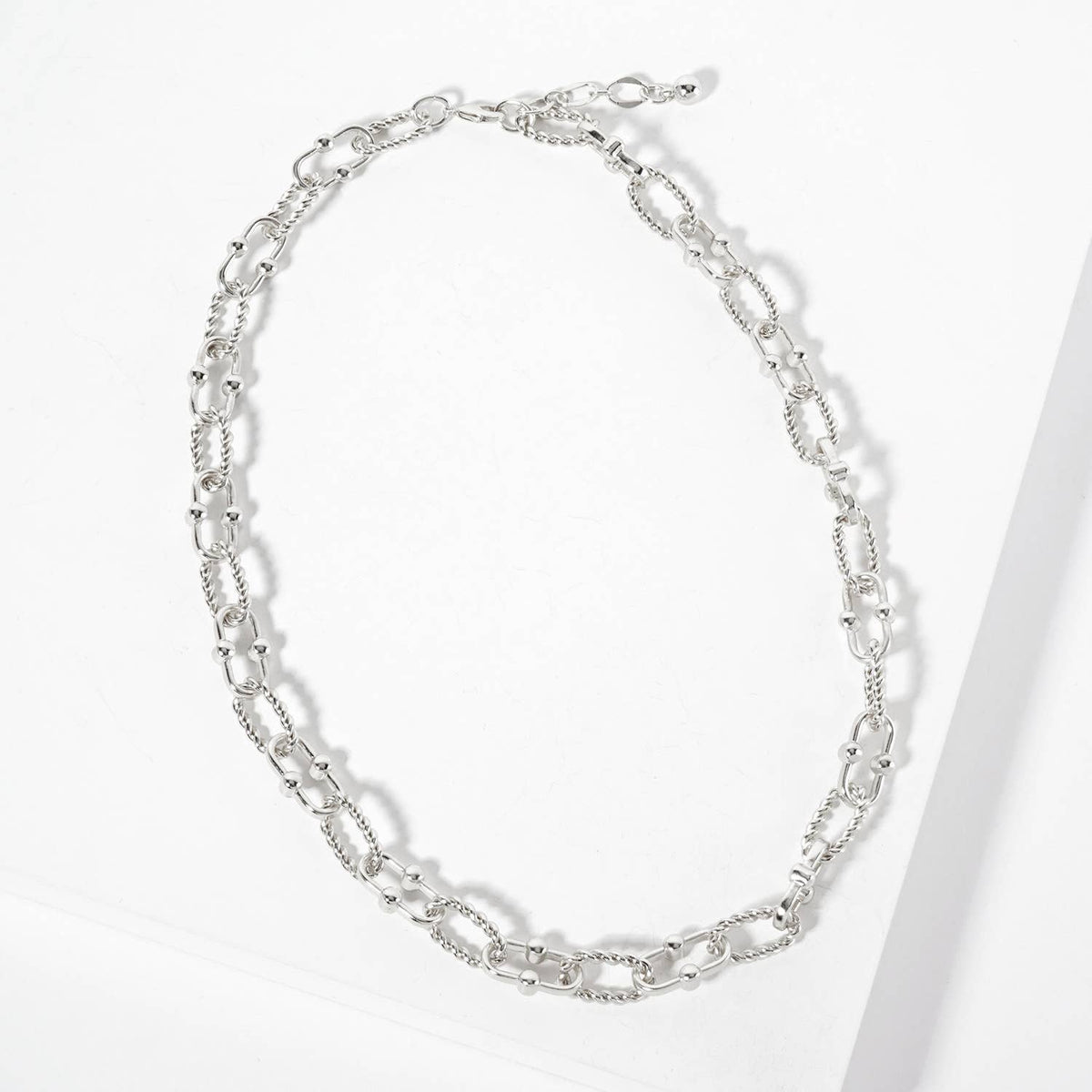 Rope-Texture Polished Brass Chain Necklace