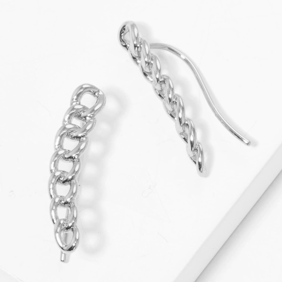 Chain Link Ear Crawler