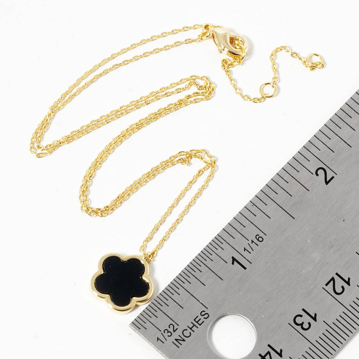 Elegant Clover Blossom Pendant Necklace