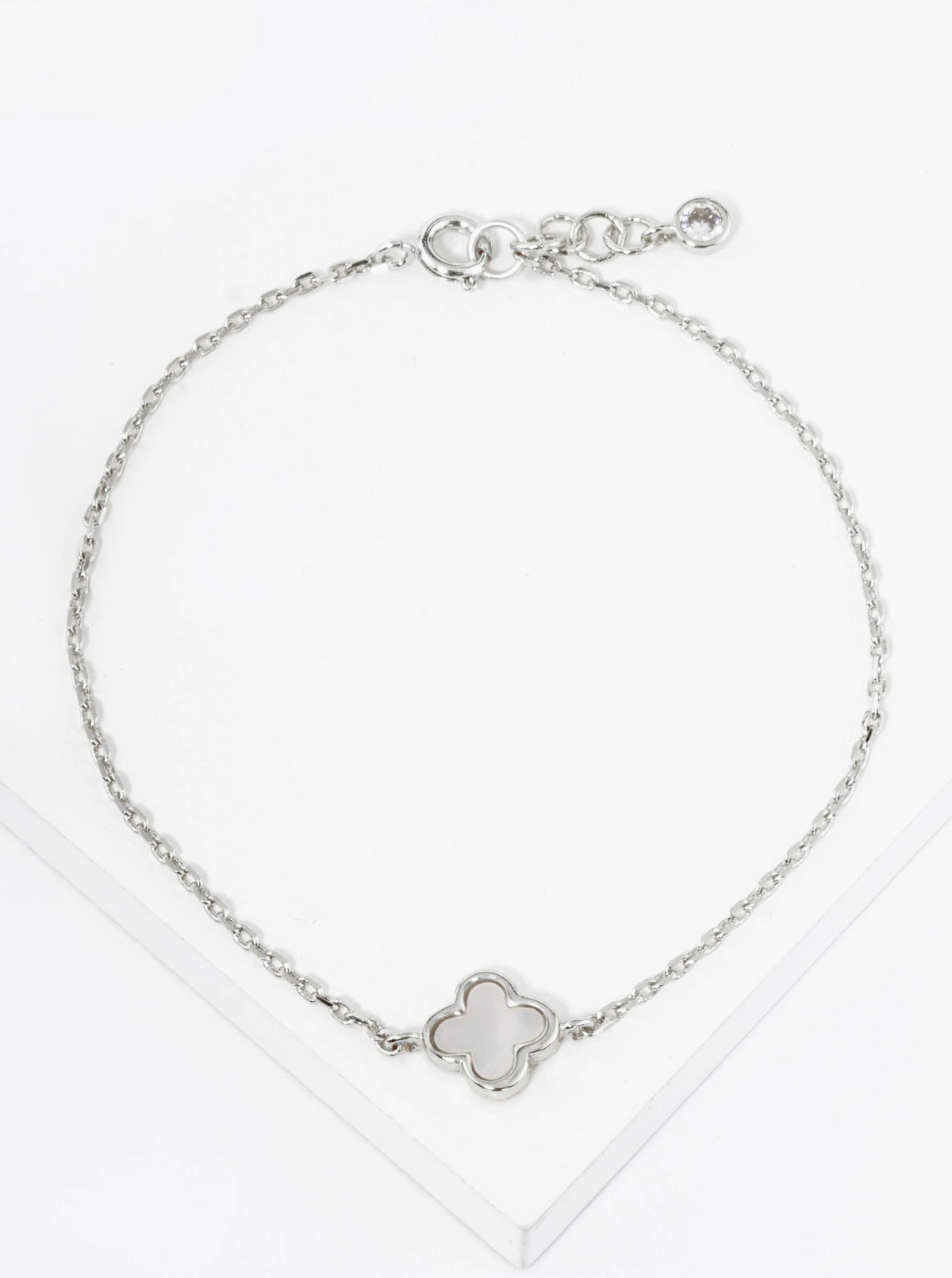 Dainty Clover Charm Bracelet