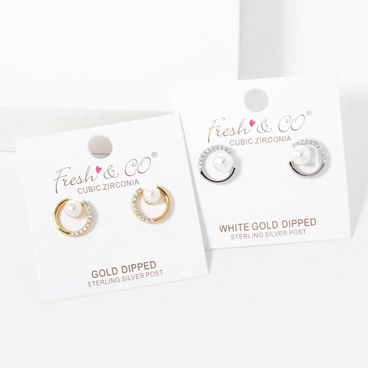 Freshwater Pearl Round Stud Earrings