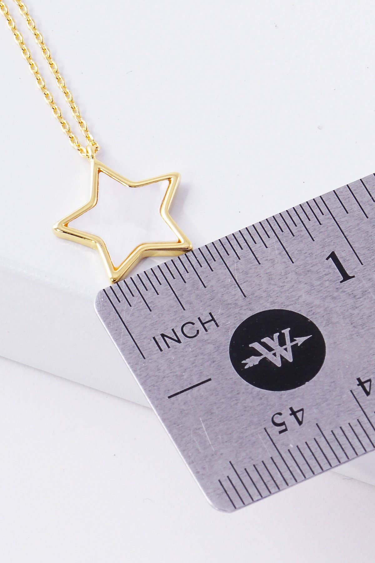 White Shelled Star Necklace