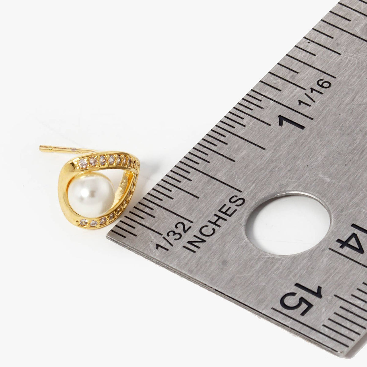 Freshwater Pearl Teardrop Stud Earrings