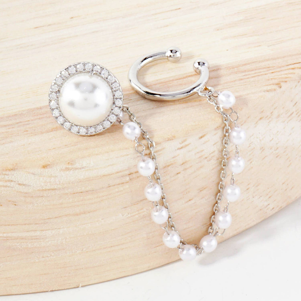 Pearl Surrounded with Ear Cuff Drape Chain Earring Set