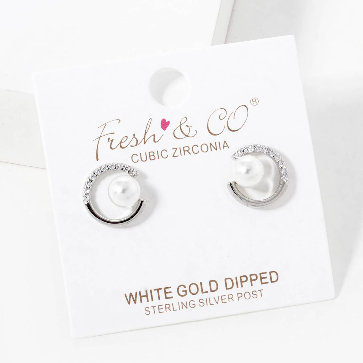 Freshwater Pearl Round Stud Earrings