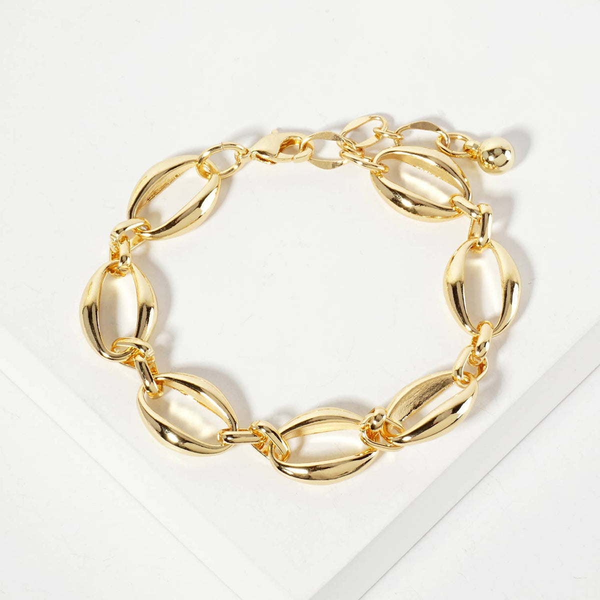 Minimalist Oval Link Chain Bracelet