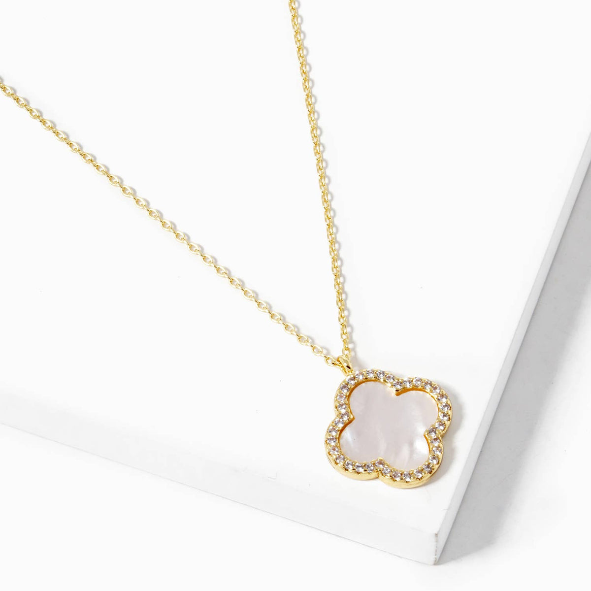 Elegant Pavé Edge Four-Leaf Clover Pendant Necklace