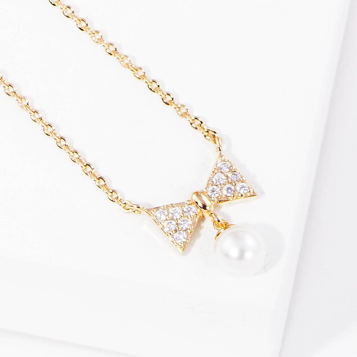 Dainty Bow and Pearl Bridesmaid Necklace